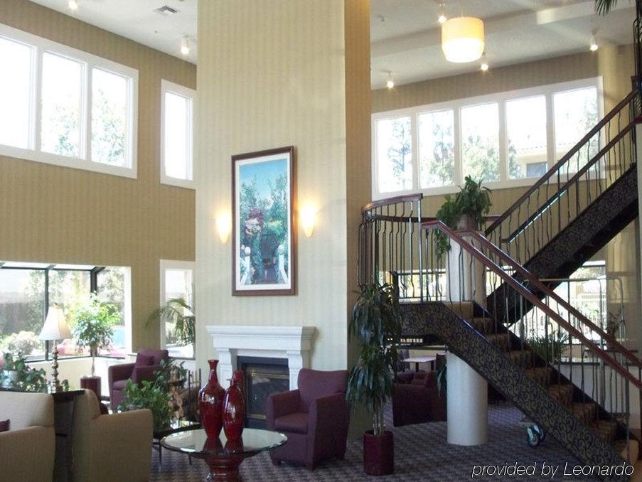 La Quinta By Wyndham Oakland - Hayward Hotel Exterior foto